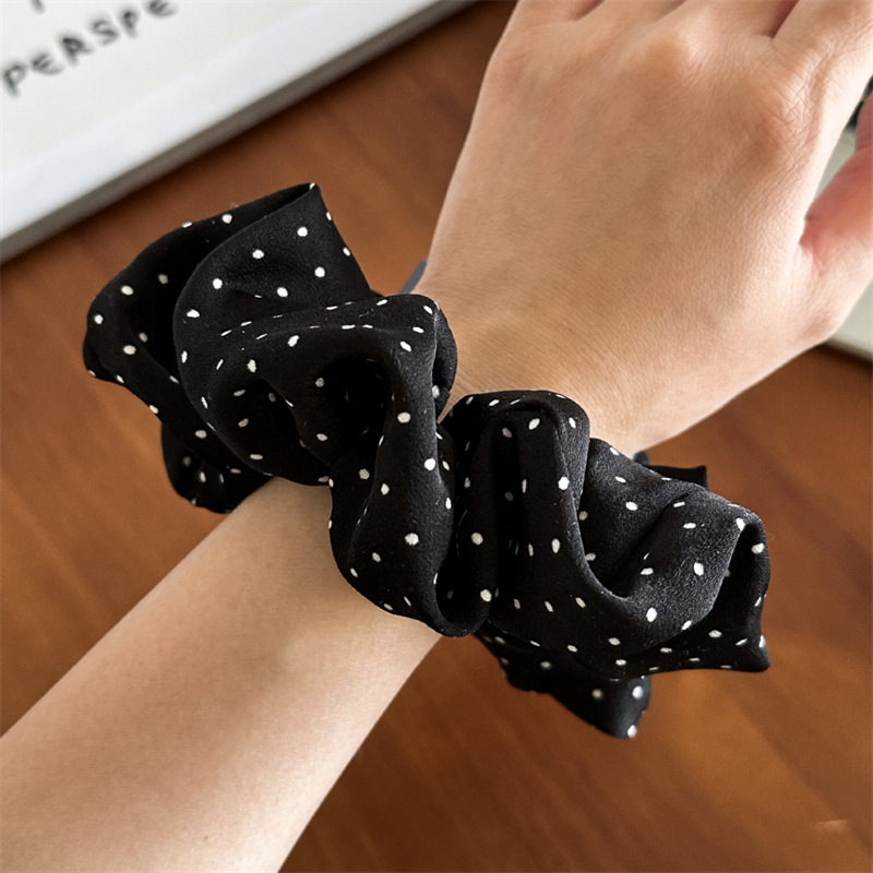 11cm/14cm Dot Cloth Scrunchies - Travel Accessories Gifts For Women recension och pris