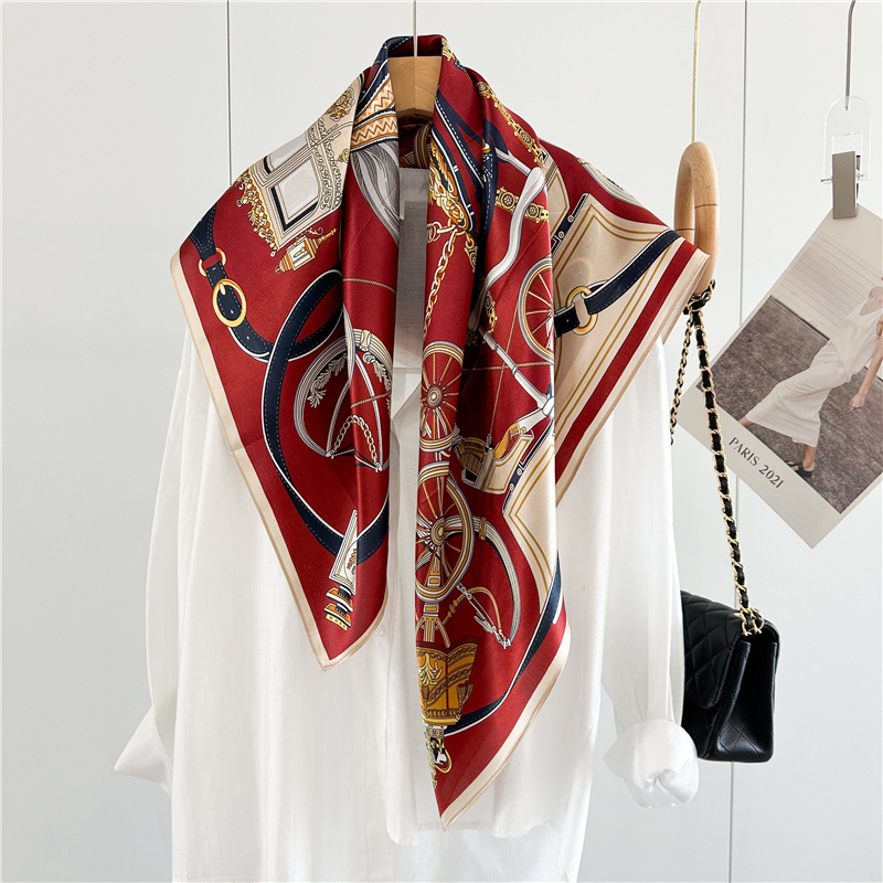 12MM Soft Silk Scarf Women 90C - Travel Accessories Gifts For Women recension och pris