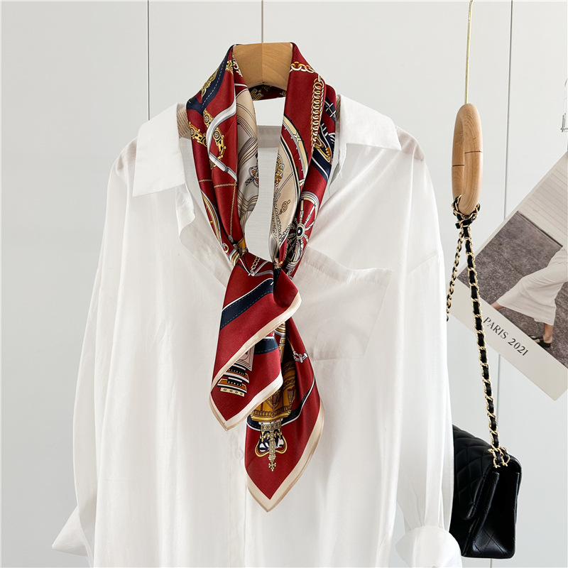 12MM Soft Silk Scarf Women 90C - Travel Accessories Gifts For Women recension och pris